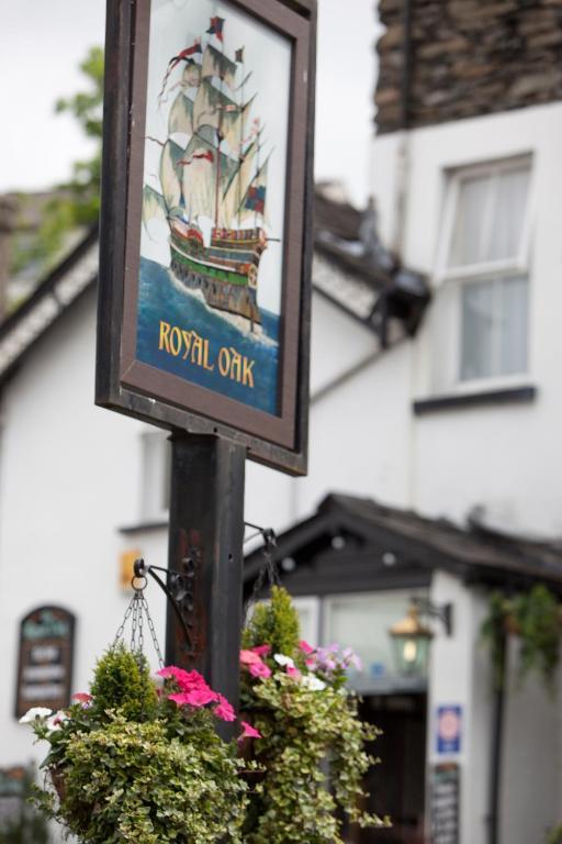 The Royal Oak Inn Боунес он Уиндърмиър Екстериор снимка